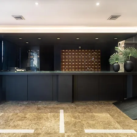 雷乌卡酒店 酒店 3*